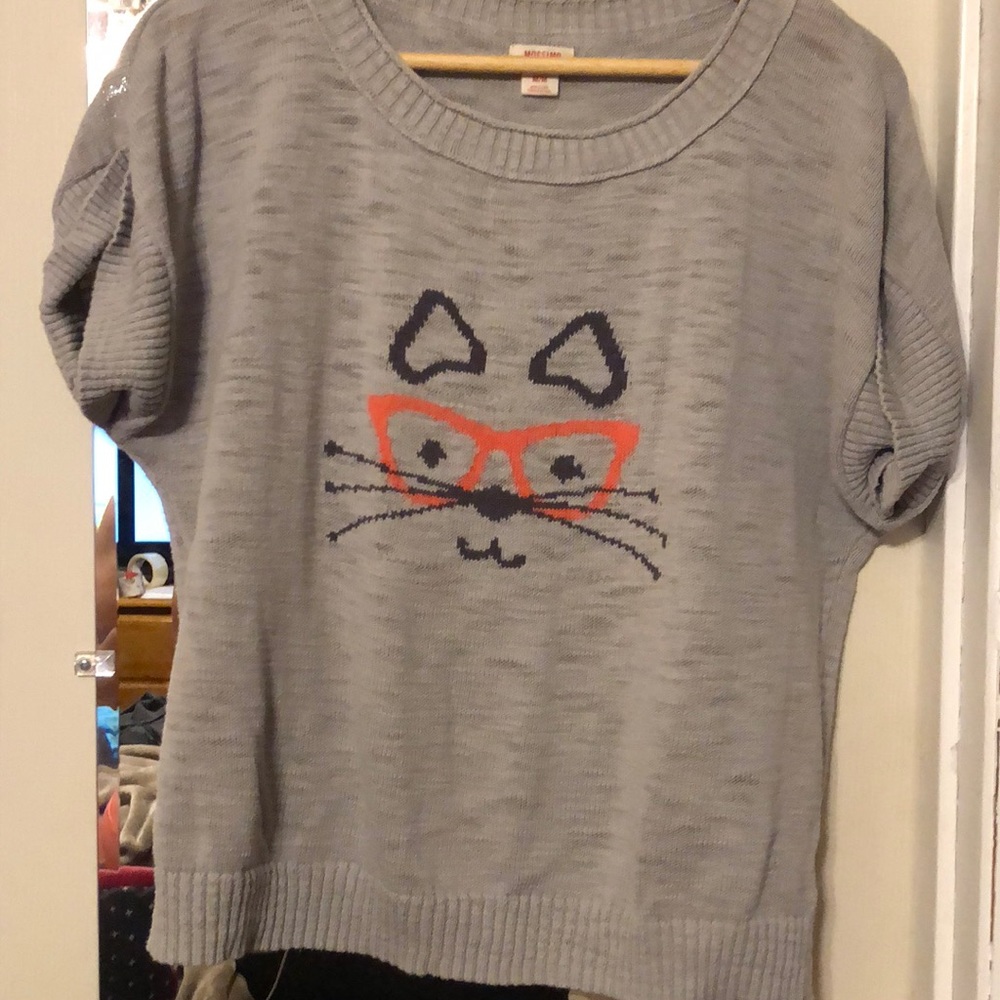 Kitty cat top